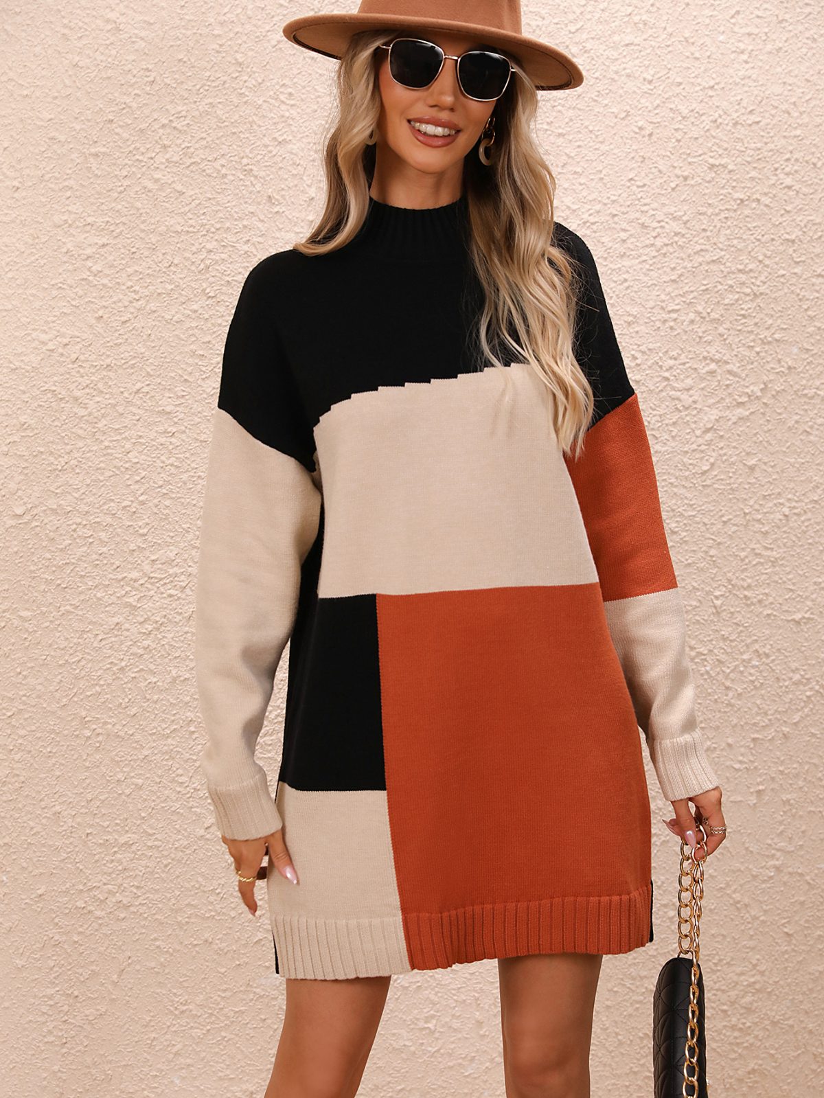 Color Matching Round Neck Long Sweater Dress in Dresses