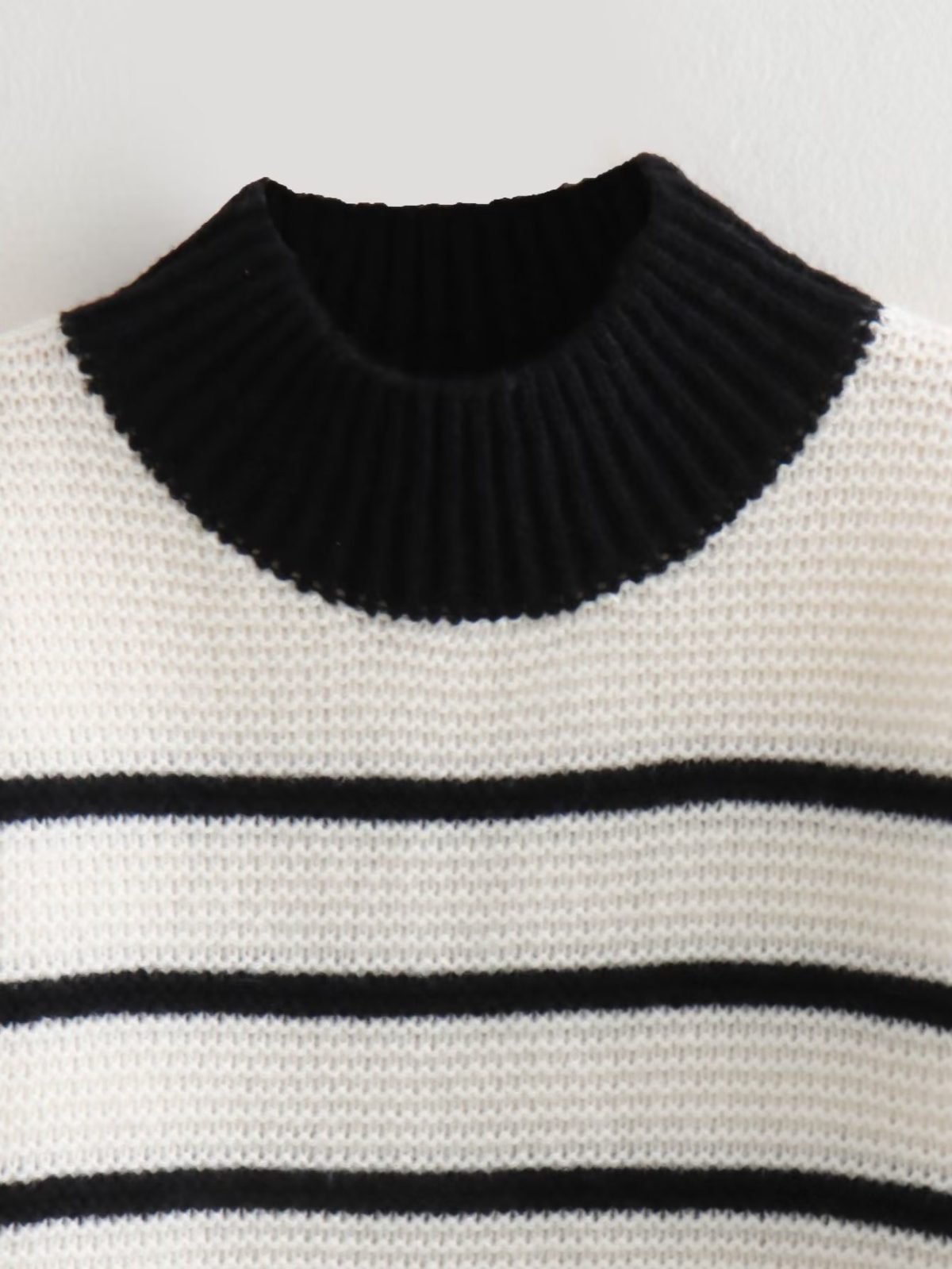 High End Simple All Matching Striped Vest in Sweaters