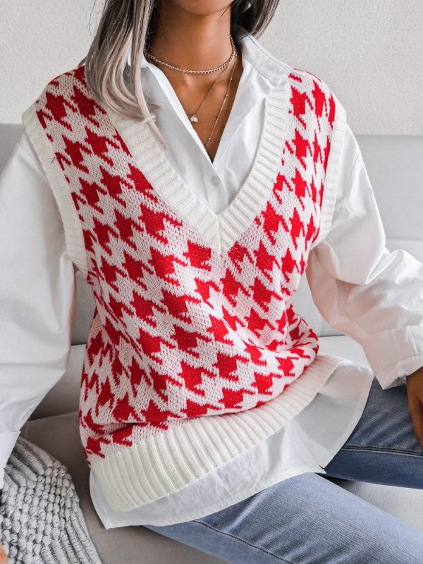 V-neck Houndstooth Casual Loose Knitted Vest in Sweaters