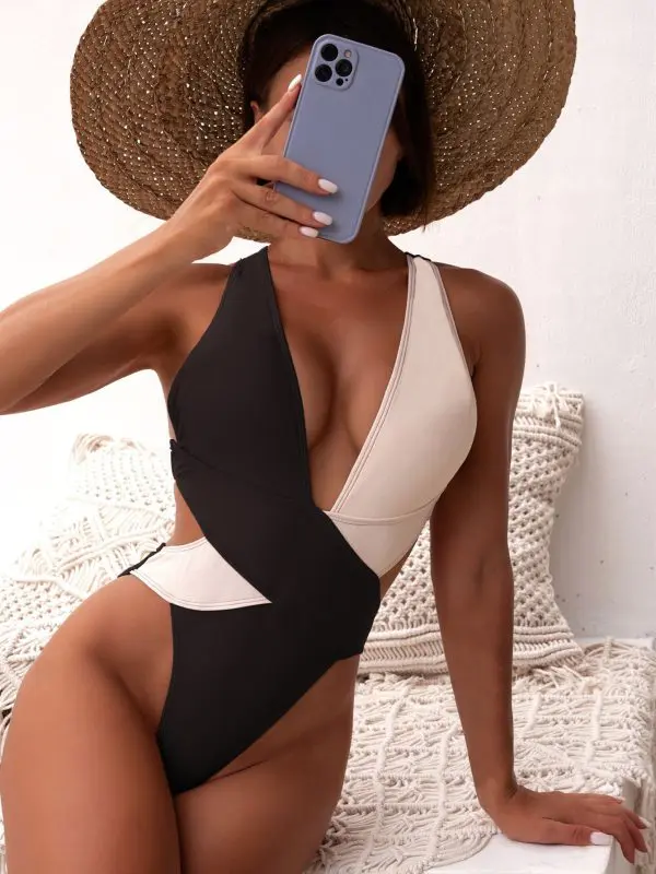 Stitching Criss Cross Color Matching Swimsuit in Swimsuits