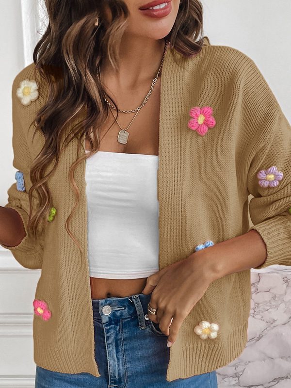 Hand Crocheting Floral Sweet Knitted Cardigan in Sweaters