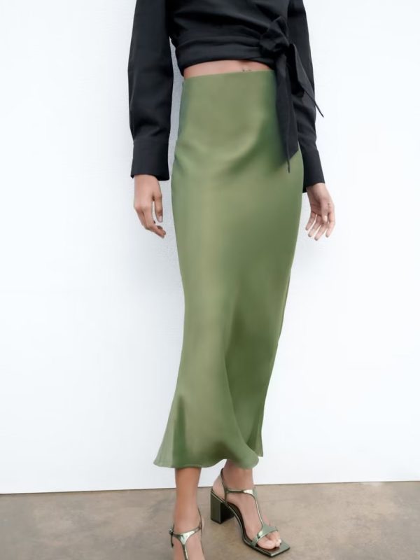 High Waist Silk Satin Texture Casual Skirt in Skirts