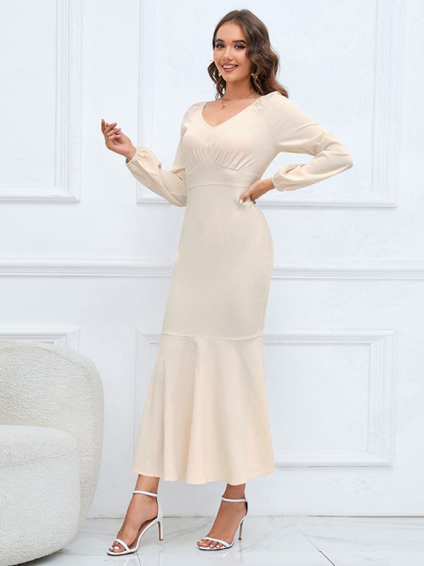V Neck Long Sleeved Fishtail Waist Slimming Slim Maxi Dress in Dresses