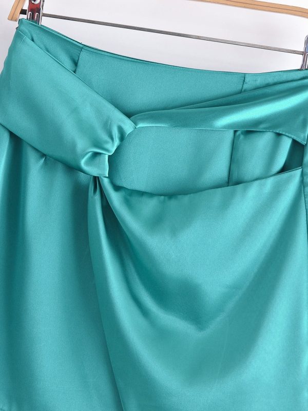French Retro High Waist Irregular Asymmetric Mini Skirt in Skirts