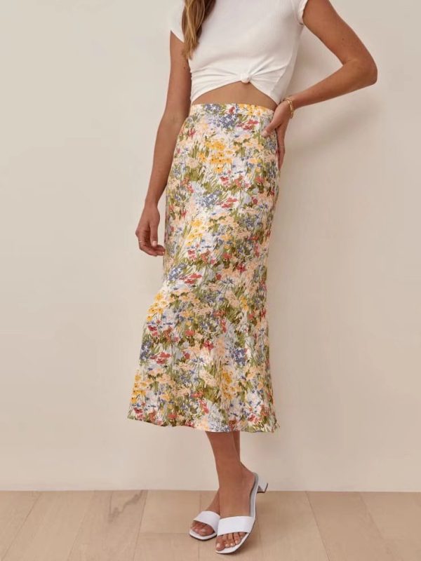 Floral Print High Waist Slimming Skirt in Skirts