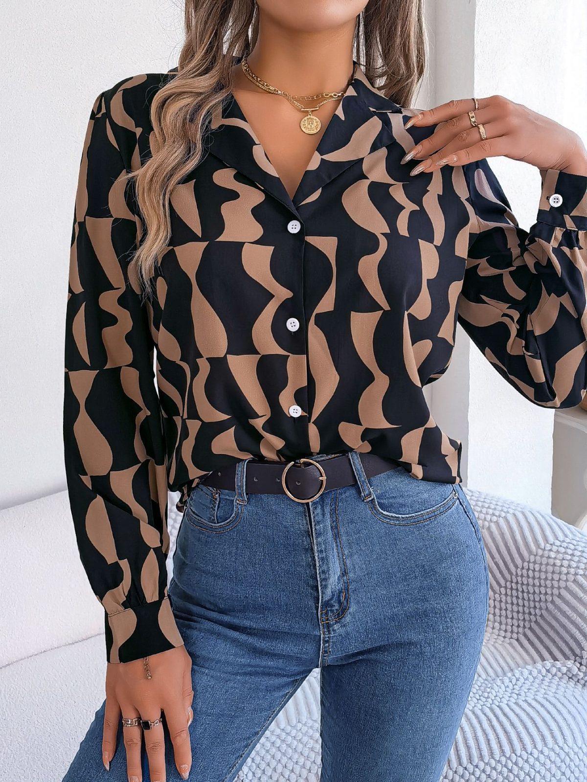 Commuting Elegant Contrast Color Striped Collar Long Sleeve Shirt in Blouses & Shirts