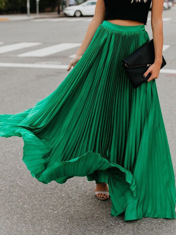 Pleated Mopping Solid Color Wide Hem Skirt in Skirts