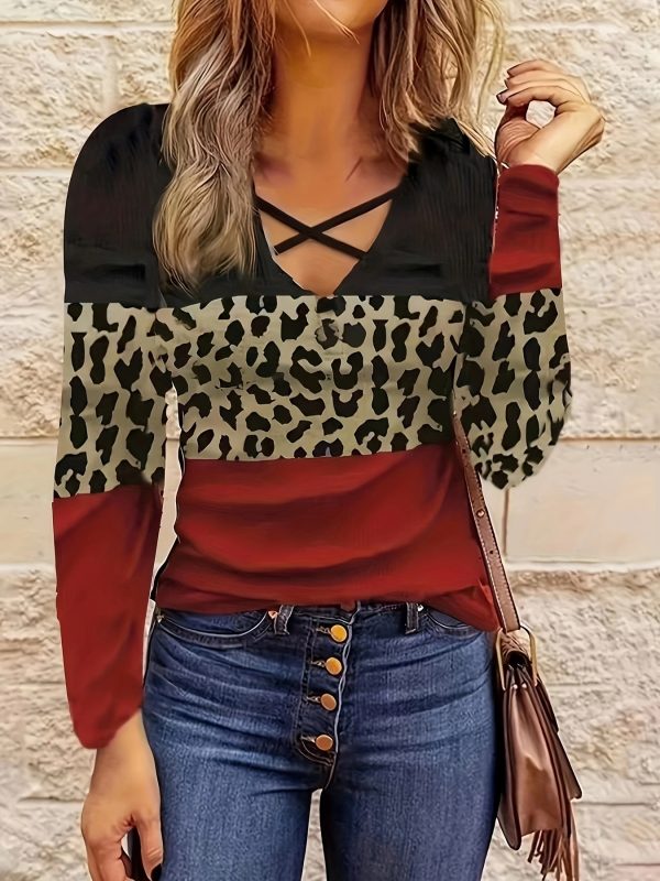 Leopard Splicing V Neck Top in T-shirts & Tops