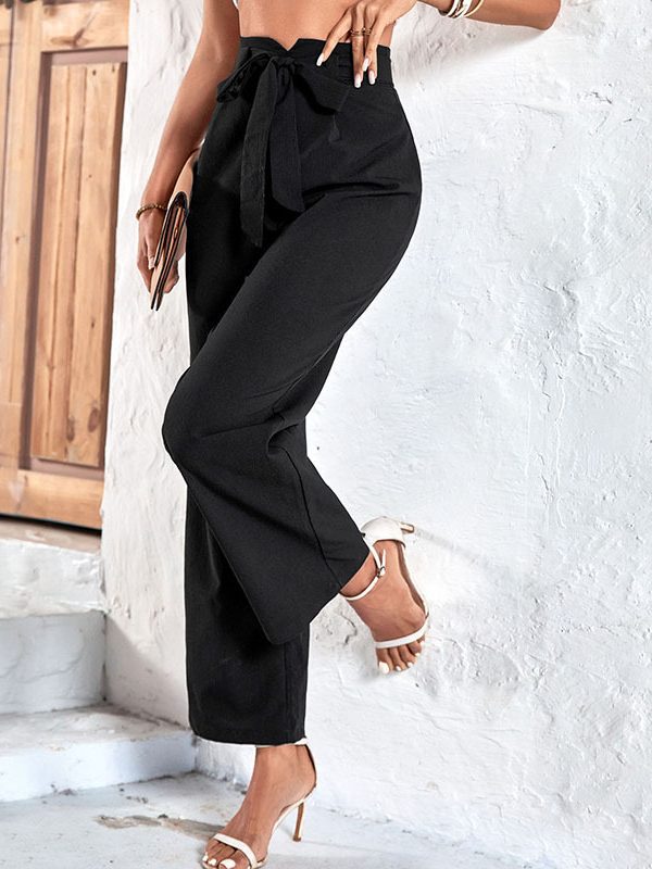 Black Cropped Casual Pants in Pants