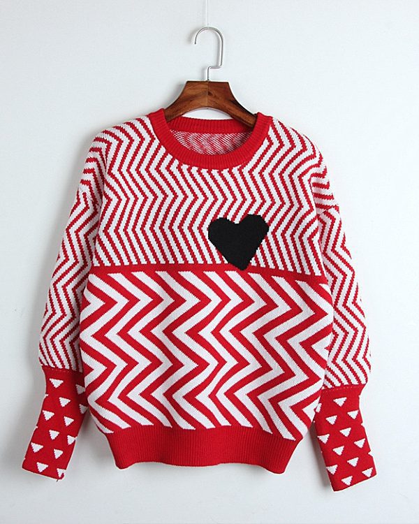 Wave Striped Color Matching Knitted Love Pullover in Sweaters