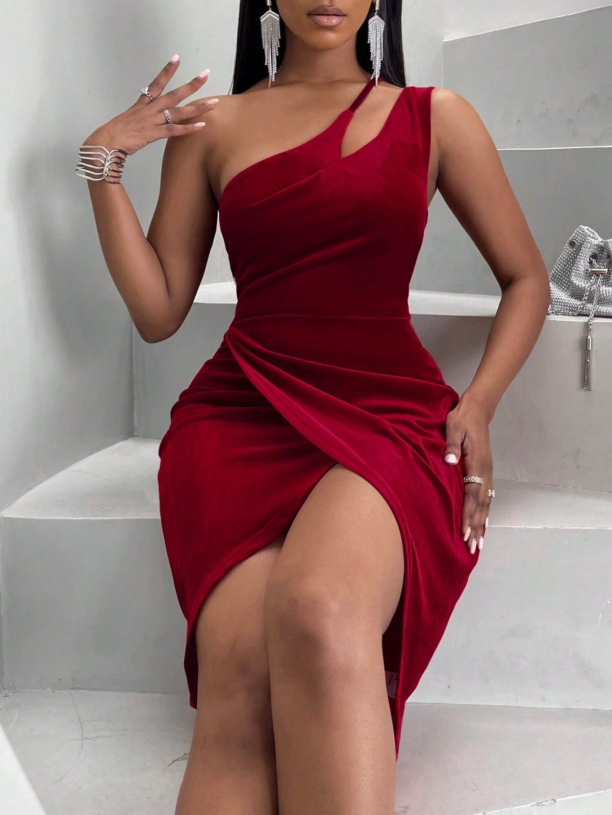 Sexy Velvet Slim Fit Slimming One Shoulder Hip Dress in Dresses