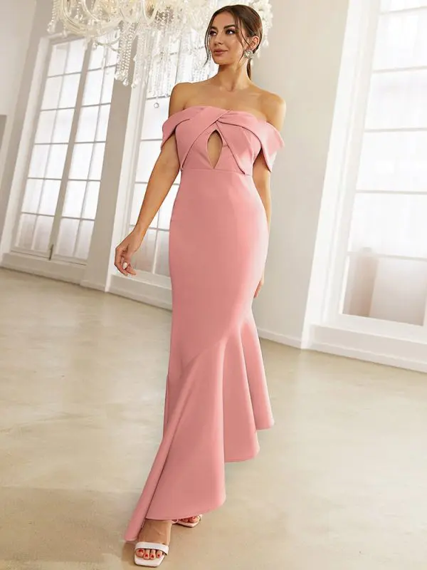 Off-Neck Sleeveless Elegant Slim-Fit Long Cocktail Evening Dress in Evening Dresses