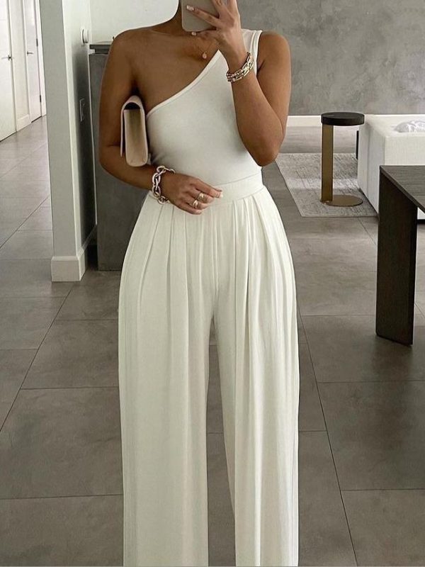 Sexy One Shoulder Asymmetric Comfortable Jumpsuit in Jumpsuits & Rompers