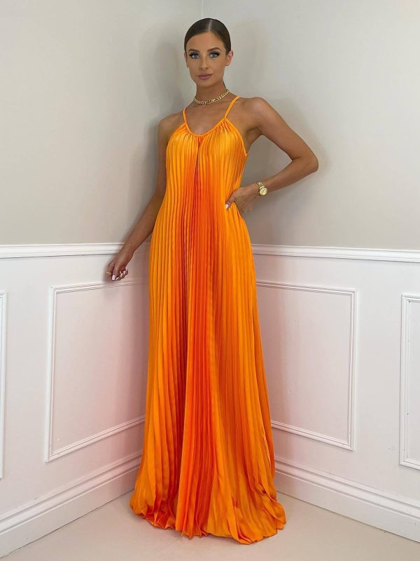 Vacation Banquet Simple Pleated Long Halter Dress in Dresses
