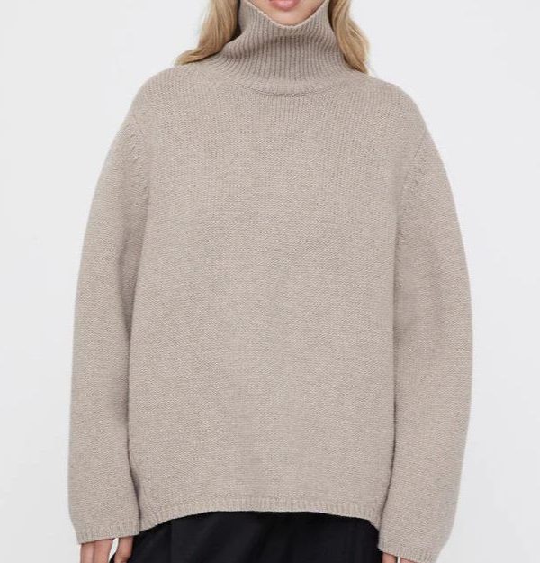 Loose Turtleneck Bottoming Sweater in Sweaters