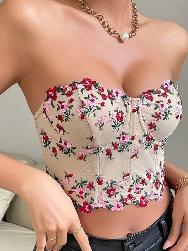 Lace Floral Embroidered Cropped Breasted Tube Top in T-shirts & Tops